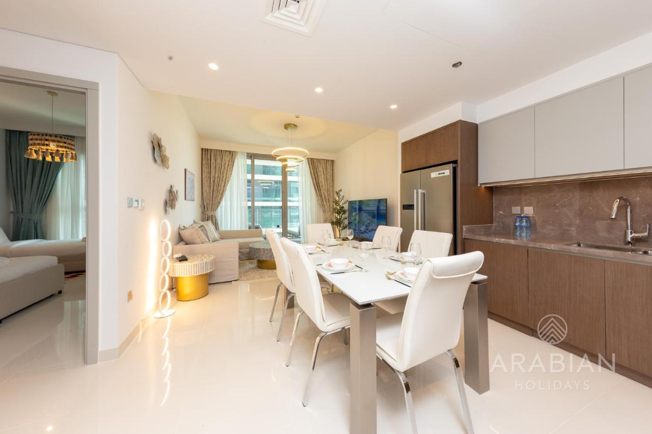 Brand New 2br With Palm Views And Private - High Floor Apartment