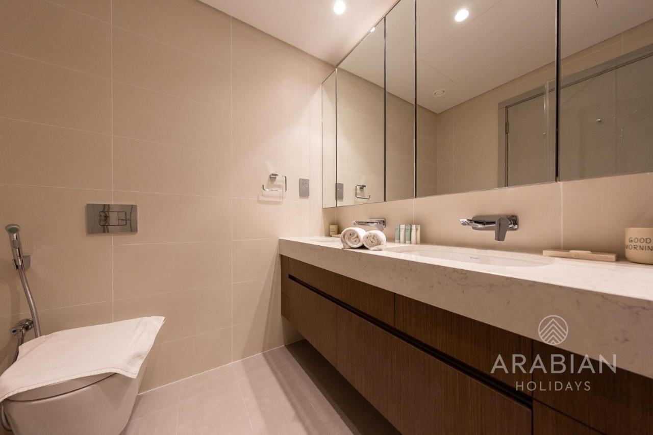 Brand New 2br With Palm Views And Private - High Floor * Dubai