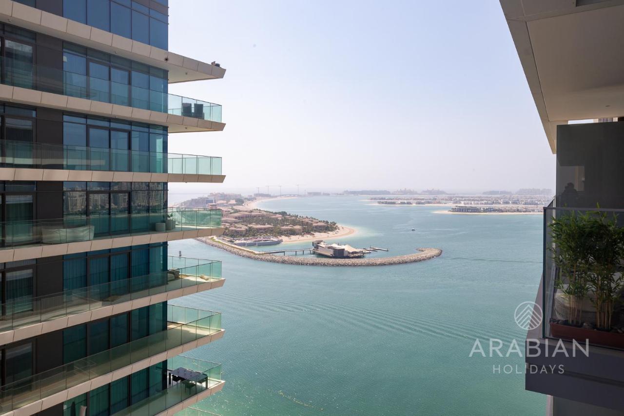 Brand New 2br With Palm Views And Private - High Floor Apartment Dubai