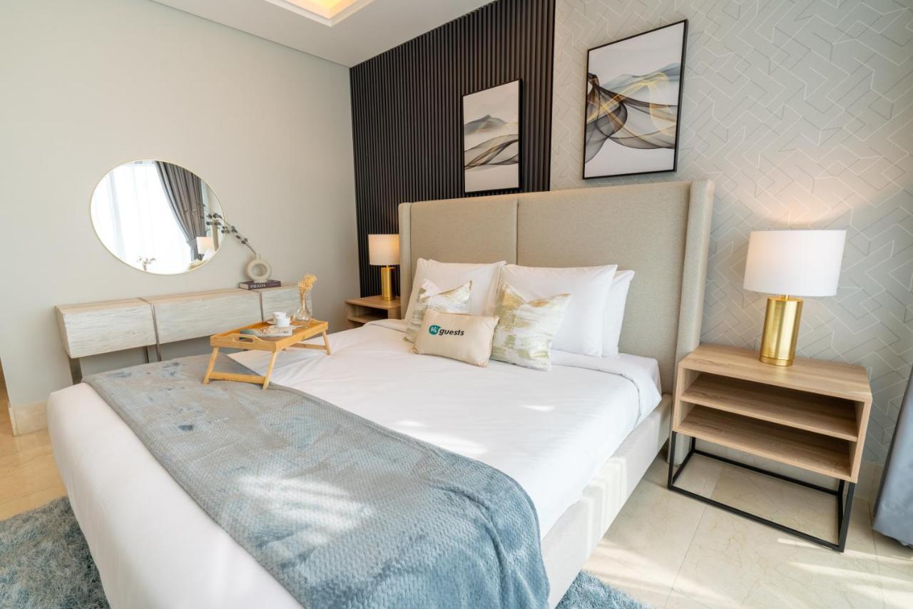 Higuests - Unparalleled Sea View From Unique Corner Unit * Dubai