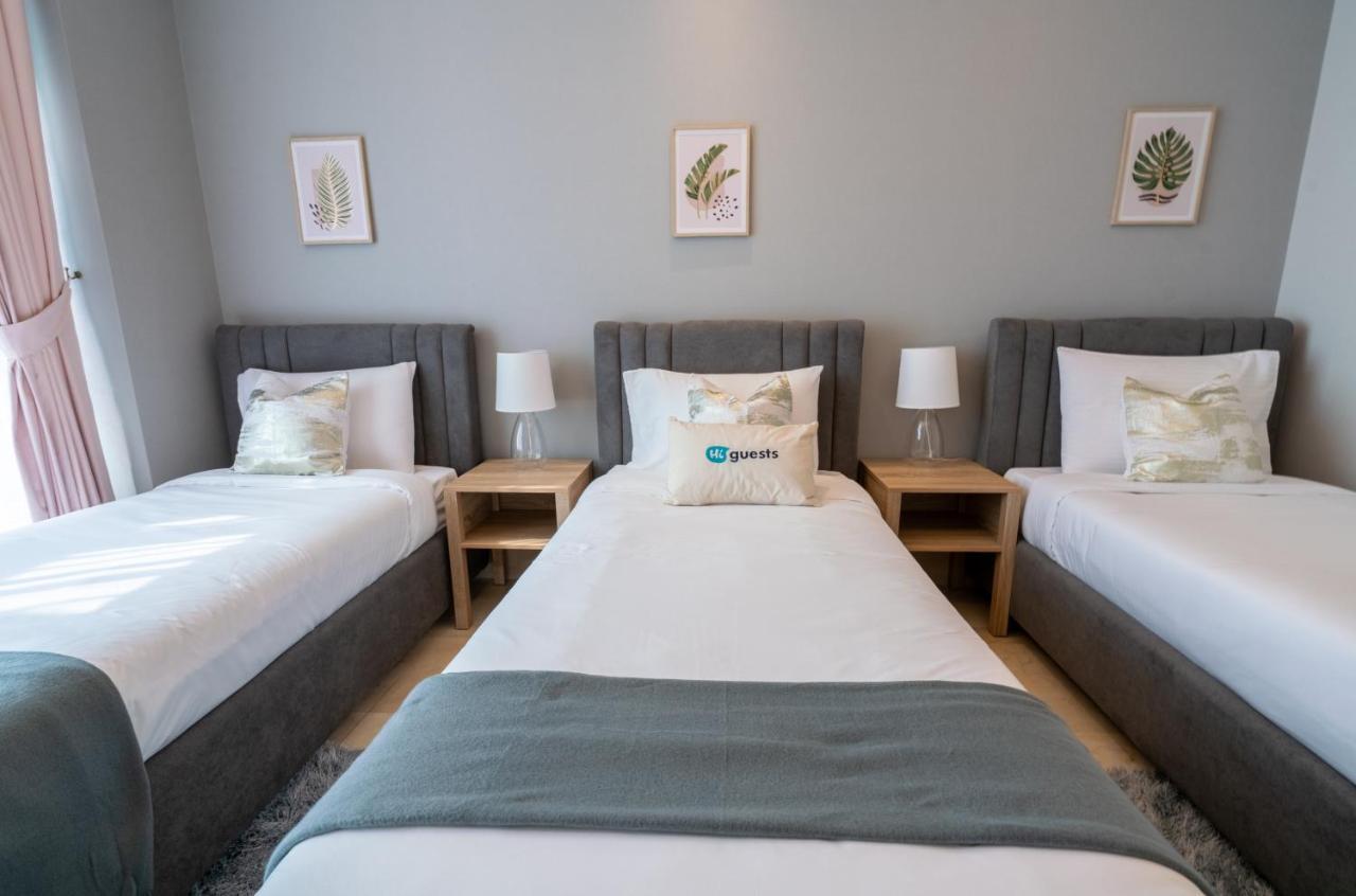 Higuests - Unparalleled Sea View From Unique Corner Unit Apartment *