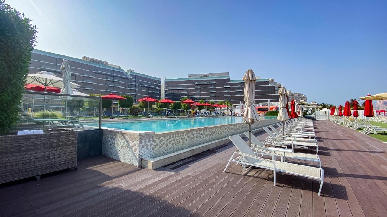 Higuests - Unparalleled Sea View From Unique Corner Unit Apartment Dubai
