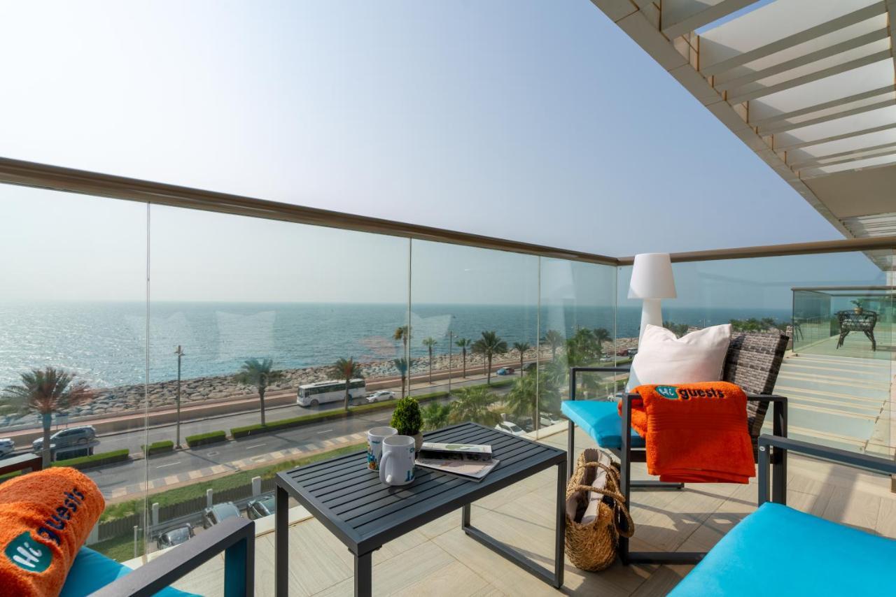 Higuests - Unparalleled Sea View From Unique Corner Unit Apartment Dubai