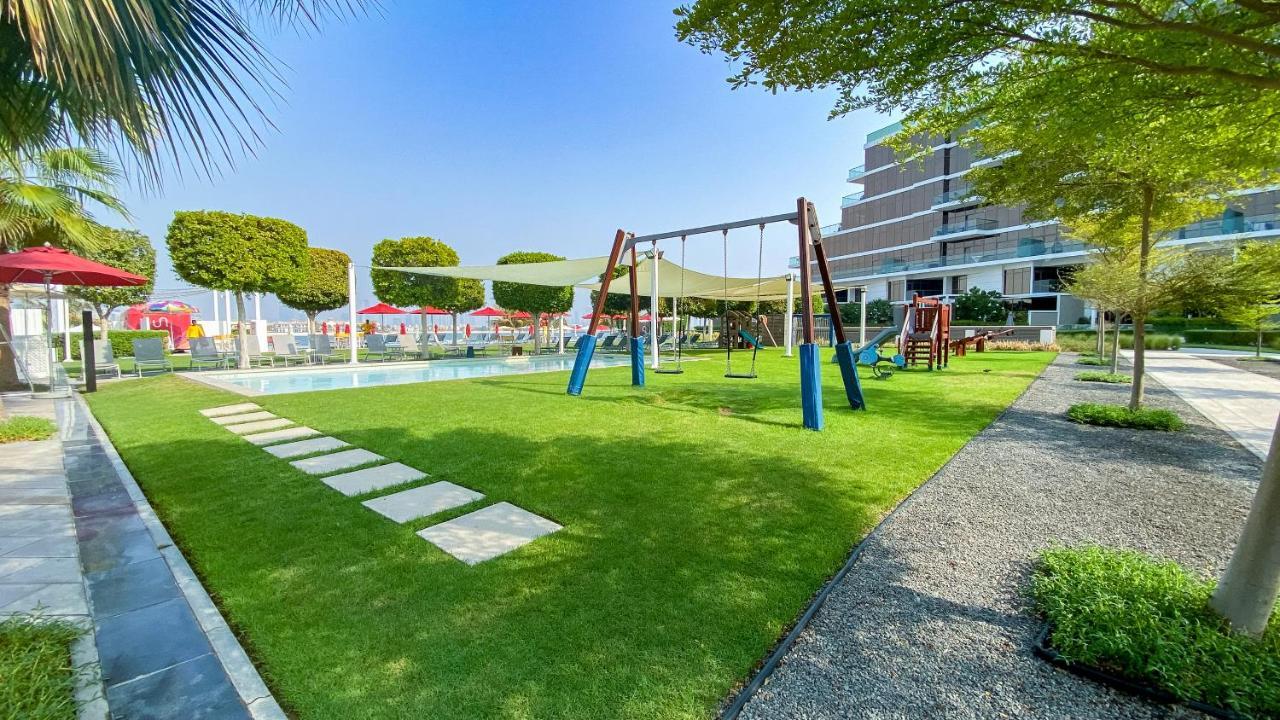 Higuests - Unparalleled Sea View From Unique Corner Unit * Dubai