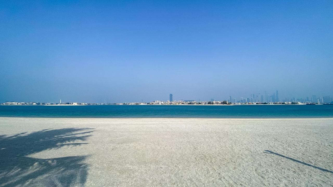 Higuests - Unparalleled Sea View From Unique Corner Unit * Dubai
