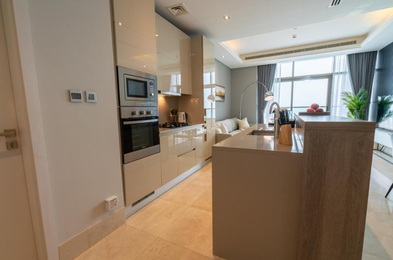 Higuests - Unparalleled Sea View From Unique Corner Unit *