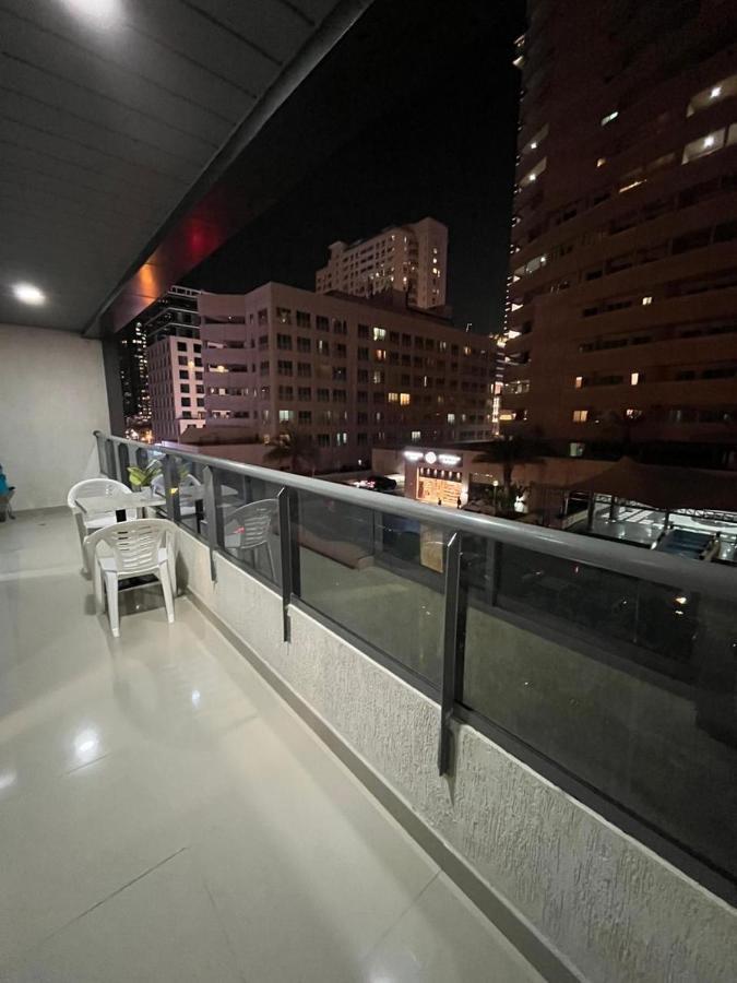 Seasoning At Duba Marina Apartment Dubai