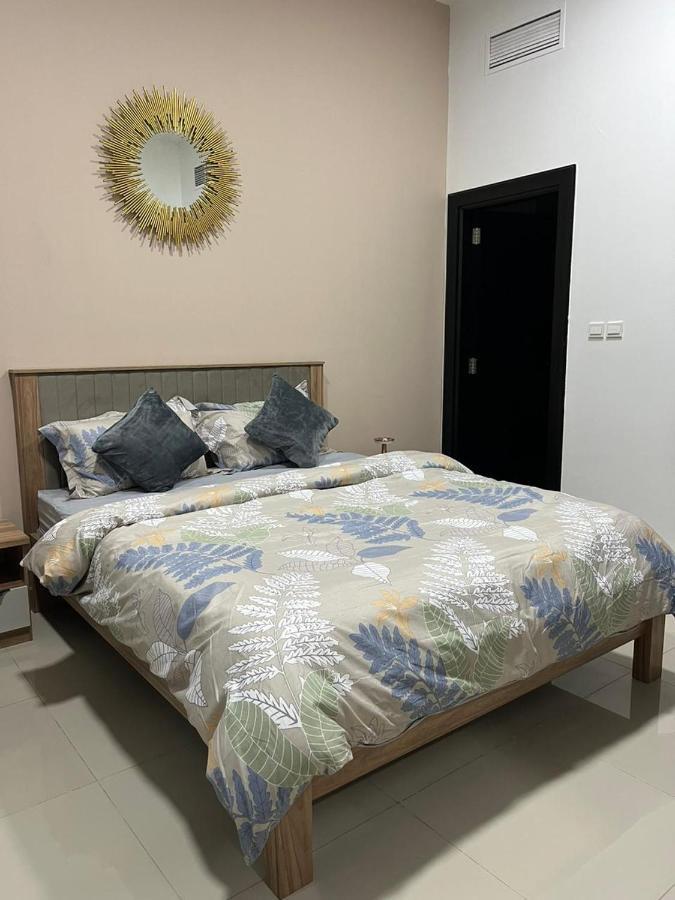 Apartment Seasoning At Duba Marina Dubai