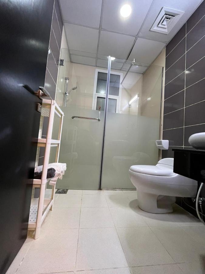 Apartment Seasoning At Duba Marina Dubai