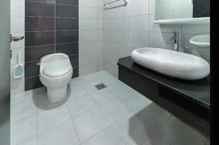 Apartment Seasoning At Duba Marina