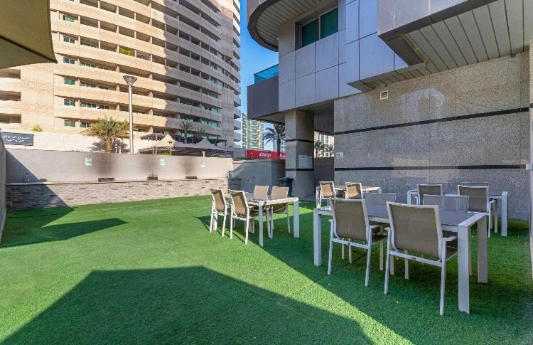 Apartment Seasoning At Duba Marina *
