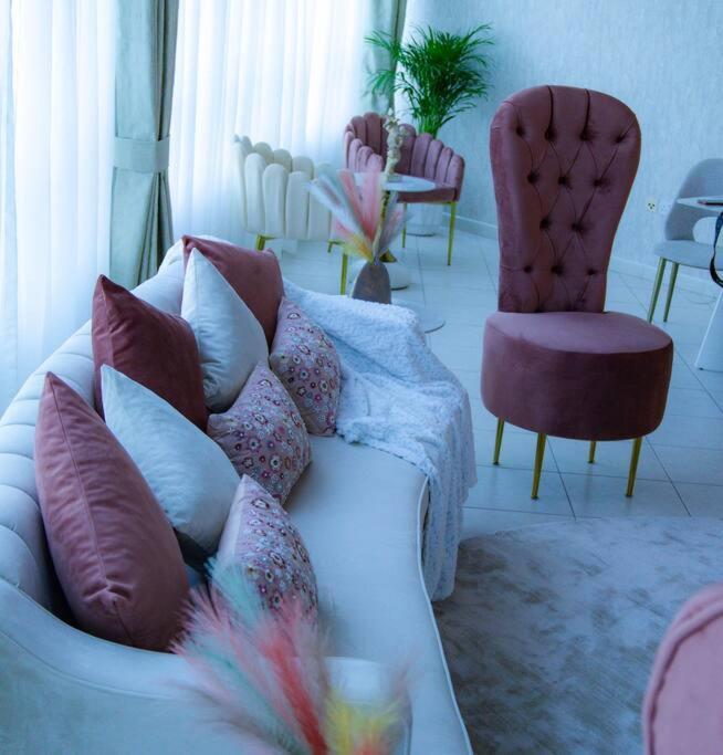 The Horizon By Beds & Company