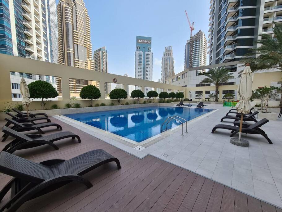 Sunrise Homes - With Huge Balcony & Amazing View Near Jbr *