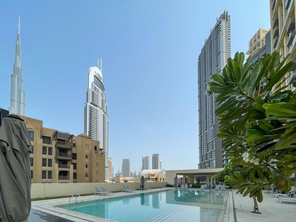 Amazing Next To Mall 160br-2 Apartment *