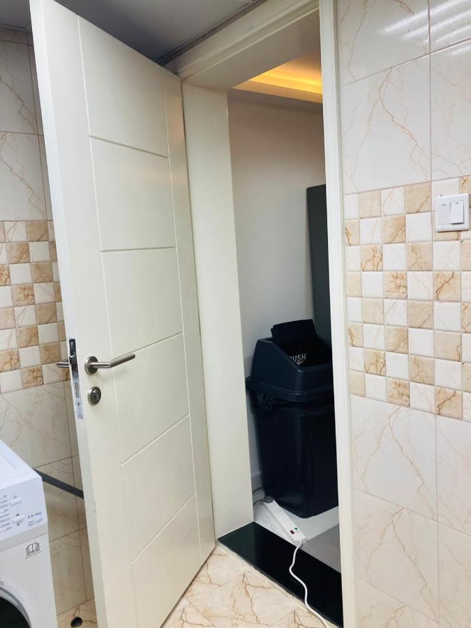 Tanoshi Pod - Deira Al Rigga Hostel *