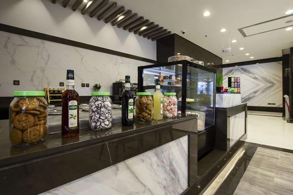 Time Onyx Aparthotel