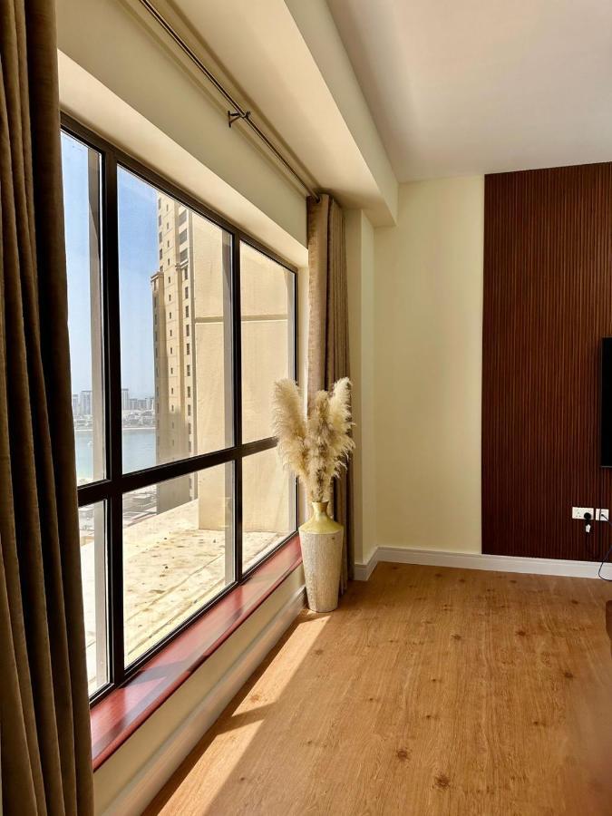 2br Luxury Marina View Apartment