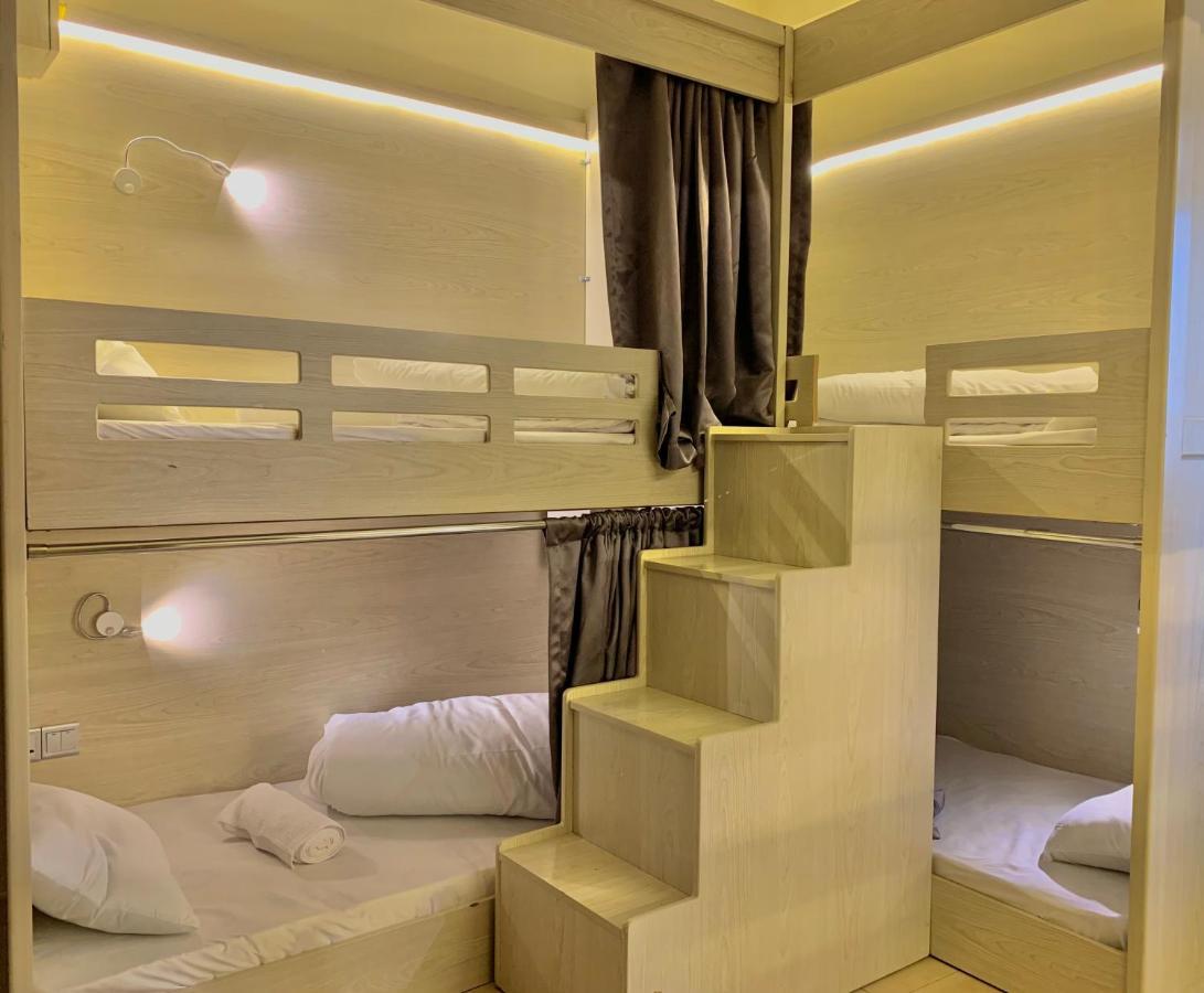 Hostel Marina Homes *