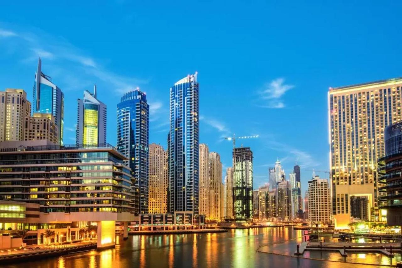 A Place Like A In Marina * Dubai