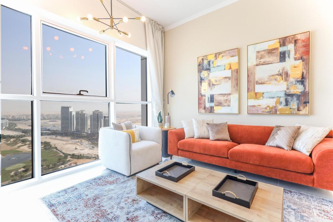 Elite Lux Homes - Serene Golf View Living 1 Bhk In Damac Hills Apartment *