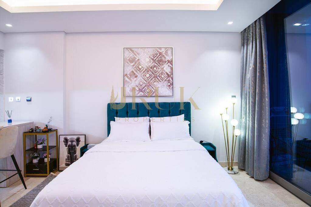 Cozy Serenity - Downtown Apartment *