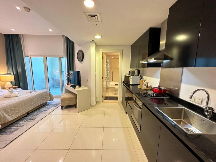 Apartamento Manzil - Cozy Nr Downtown W Canal Views Dubai