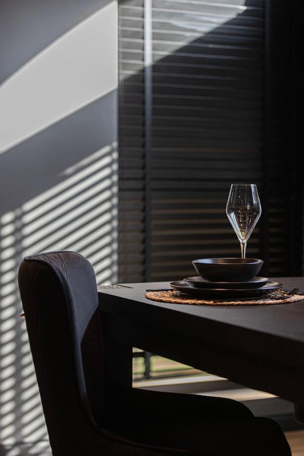 Poetry Of The Shadows By Lagom Dubai