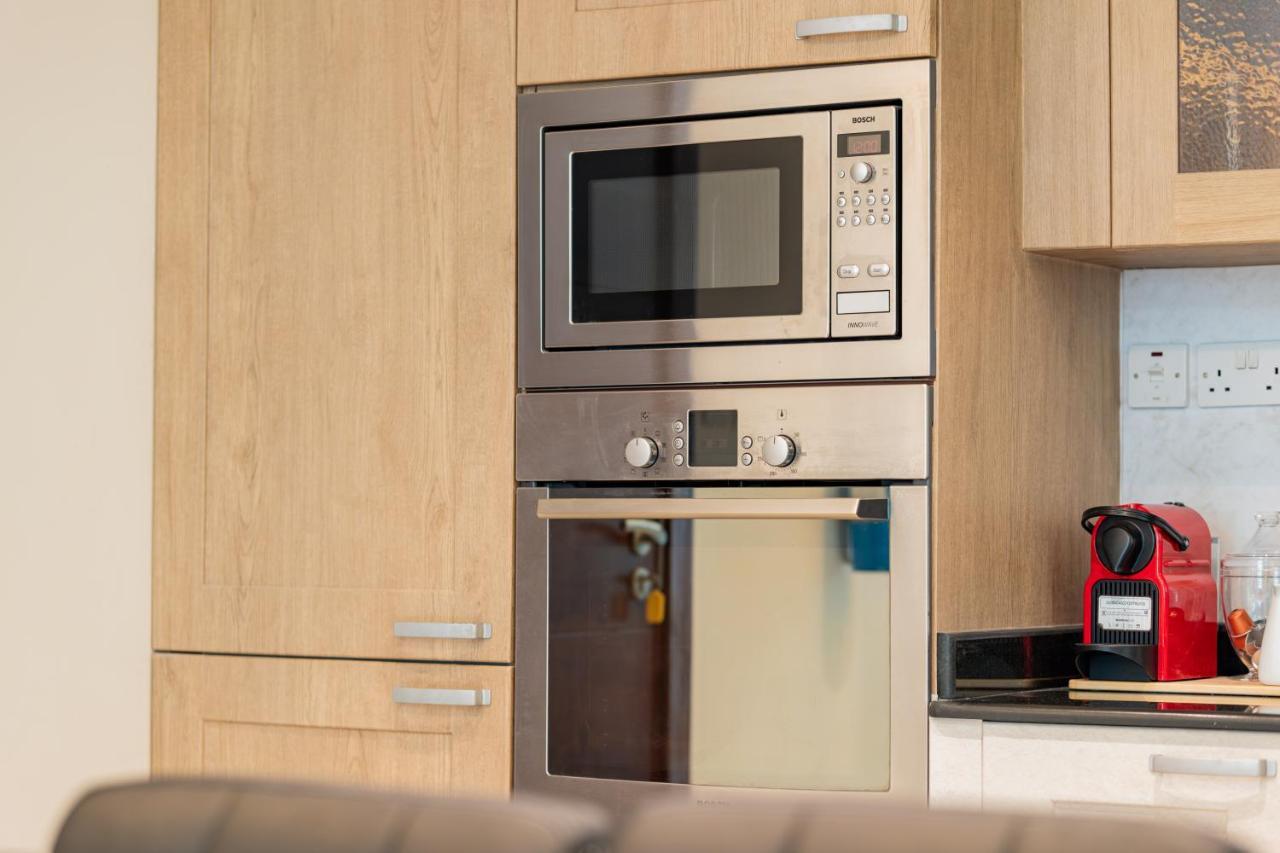 Marina,jbr -luxurious 2 Bedroom King * Dubai