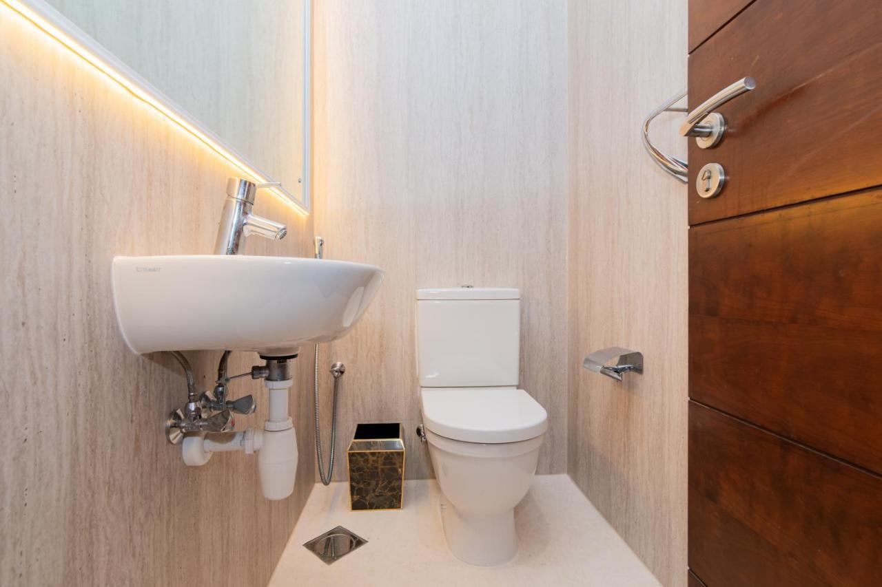 Marina,jbr -luxurious 2 Bedroom King Aparthotel *