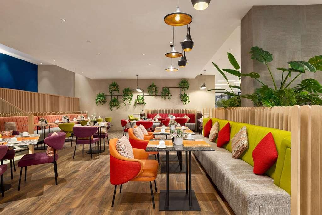 La Quinta Jumeirah Hotel 4*