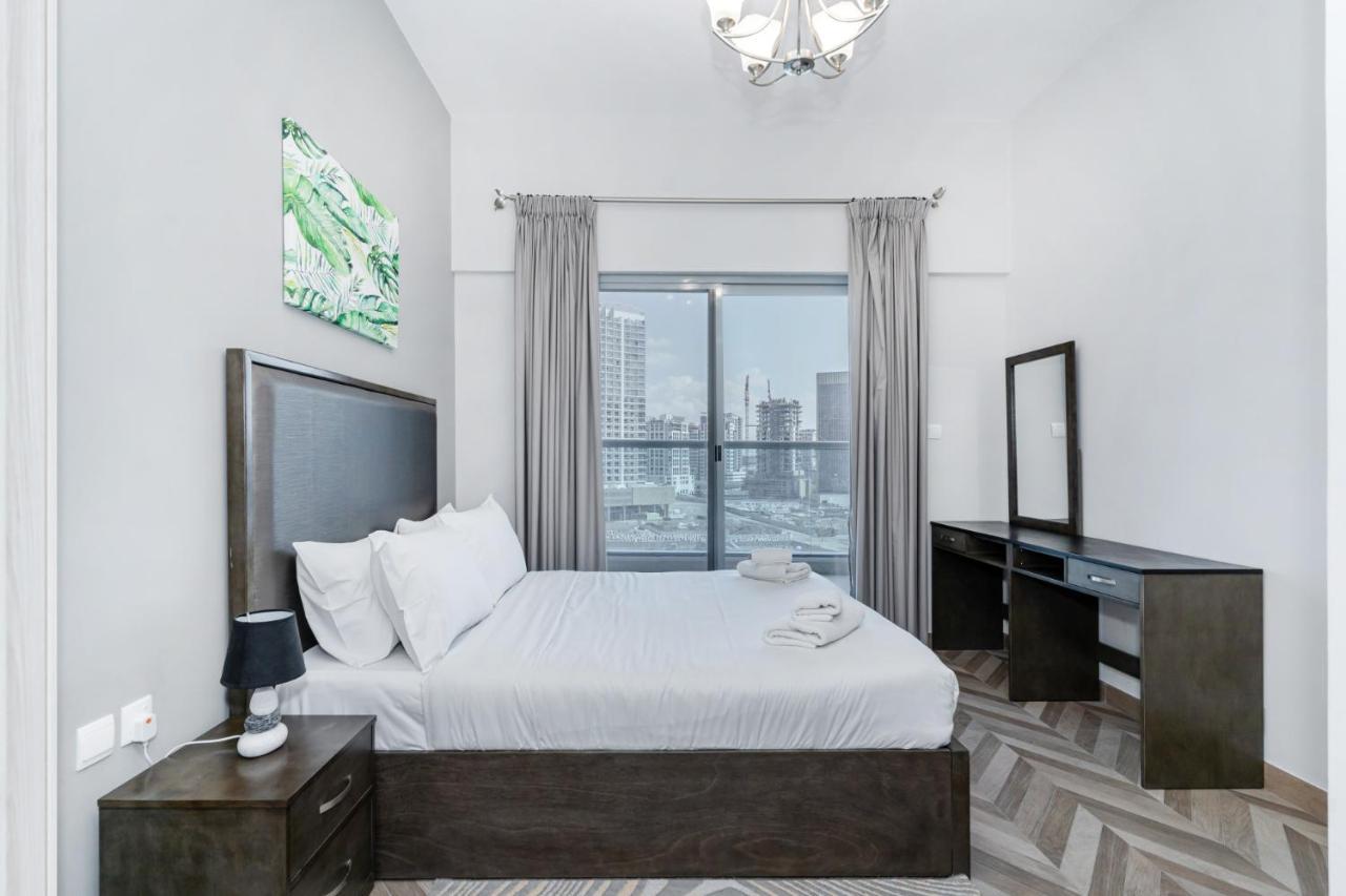 Apartment Family And Group I Near Burj Khalifa *