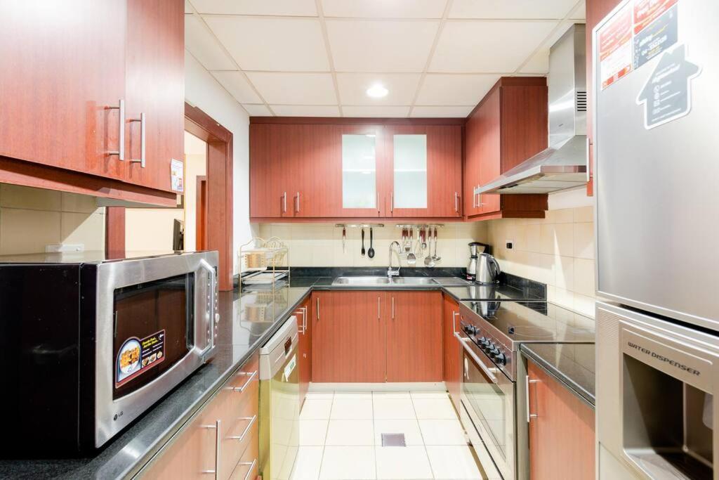 Gorgeous 3 Bedroom In Jbr * Dubai