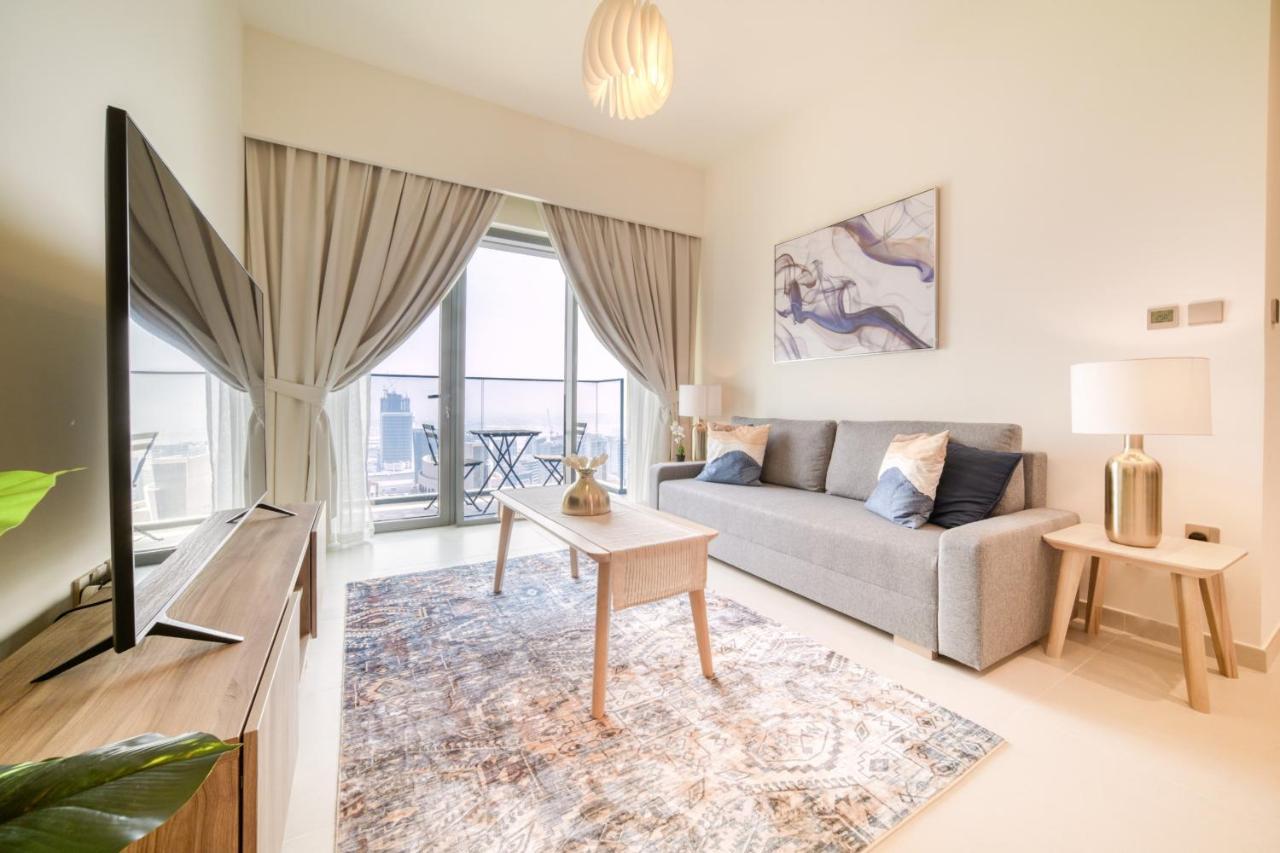 Burj Royale, Downtown - Mint Apartment *