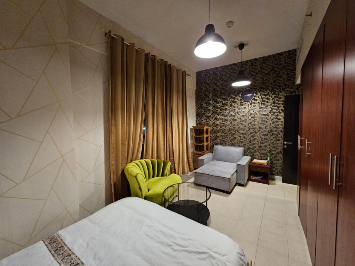 Cosy 2 Bedroom *