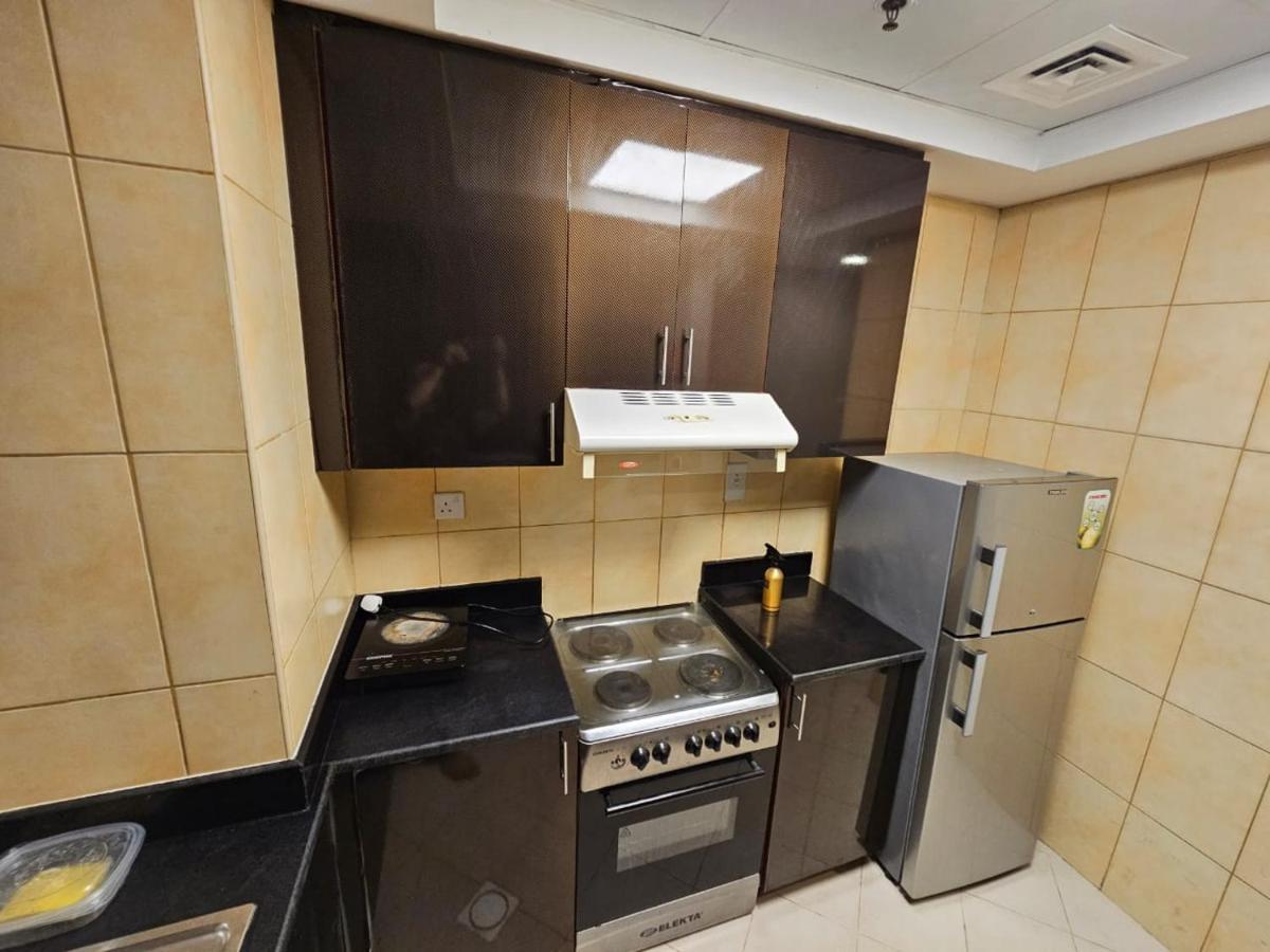 Cosy 2 Bedroom * Dubai