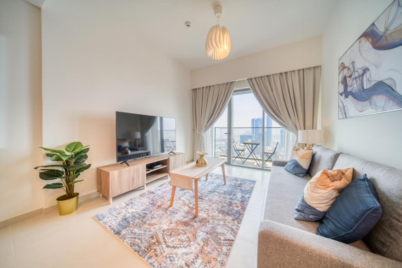 Burj Royale, Downtown - Mint Apartment