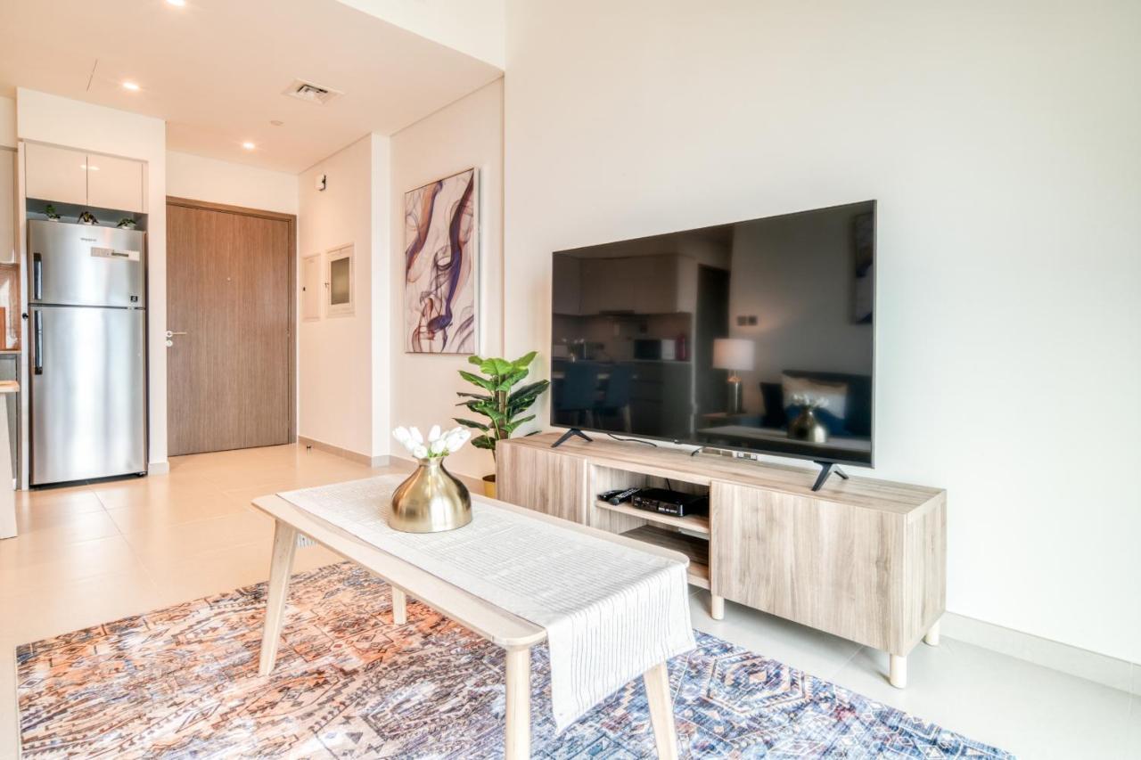 Burj Royale, Downtown - Mint Apartment