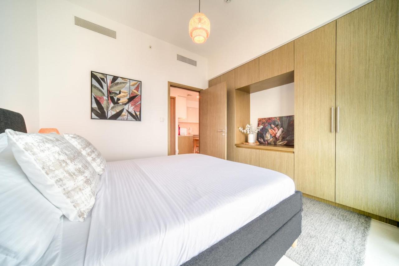 Burj Royale, Downtown - Mint Apartment *