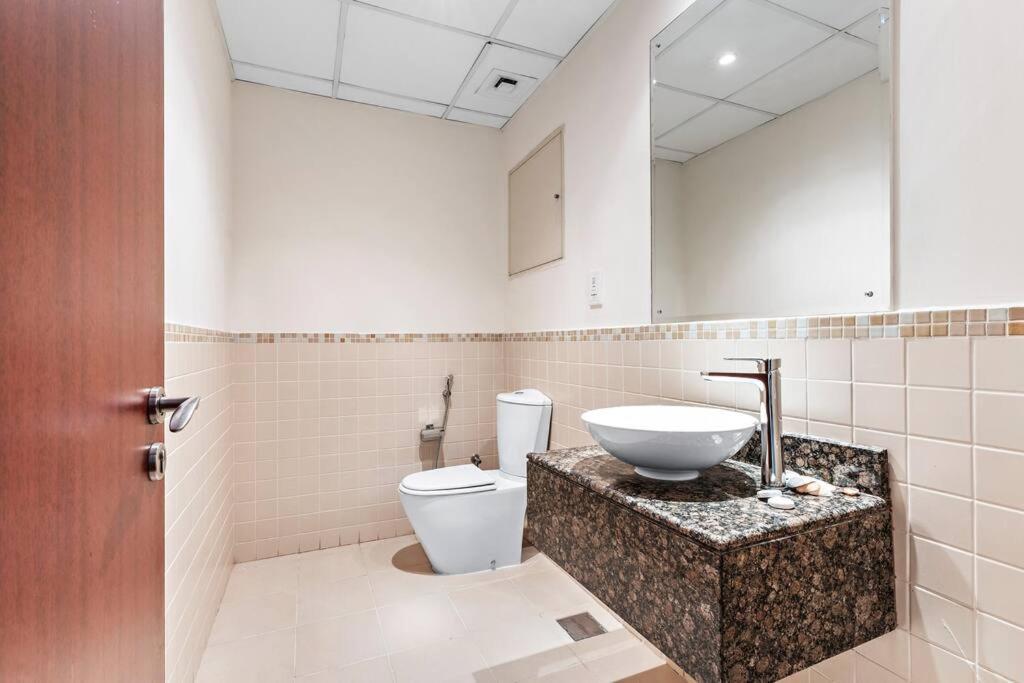 Apartment Stonetree - Near Marina - Fully Furnished 1 Br *
