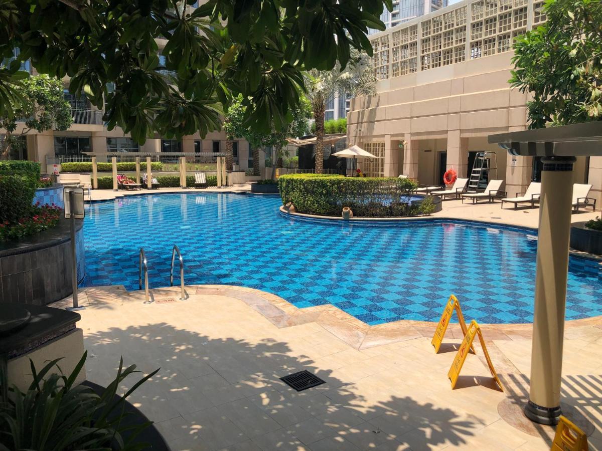 Ultimate 2 Bedroom Next To Burj Khalifa With Opera With Fountain Views Apartment *