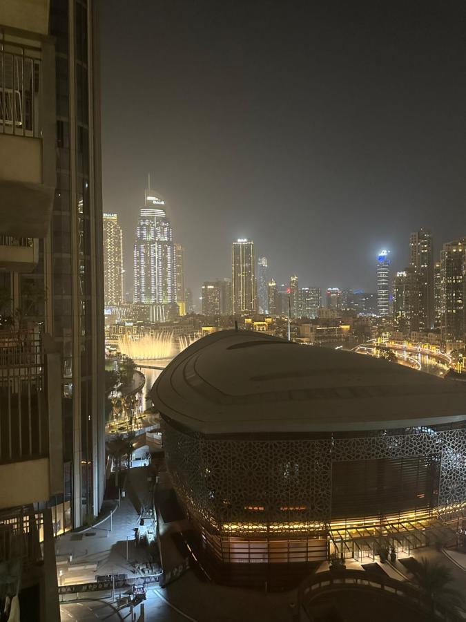 Ultimate 2 Bedroom Next To Burj Khalifa With Opera With Fountain Views Dubai