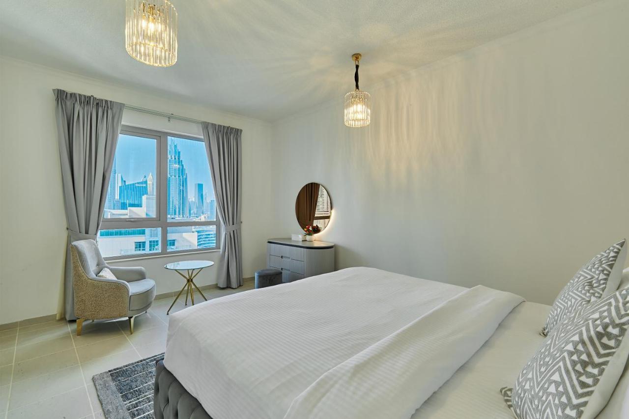 Burj Residences: Luxury With Burj Khalifa & Fountain Views * Dubai