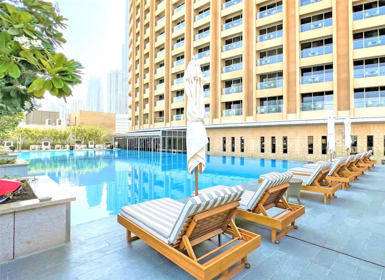 Apartment The Address Mall - Burj Khalifa View *