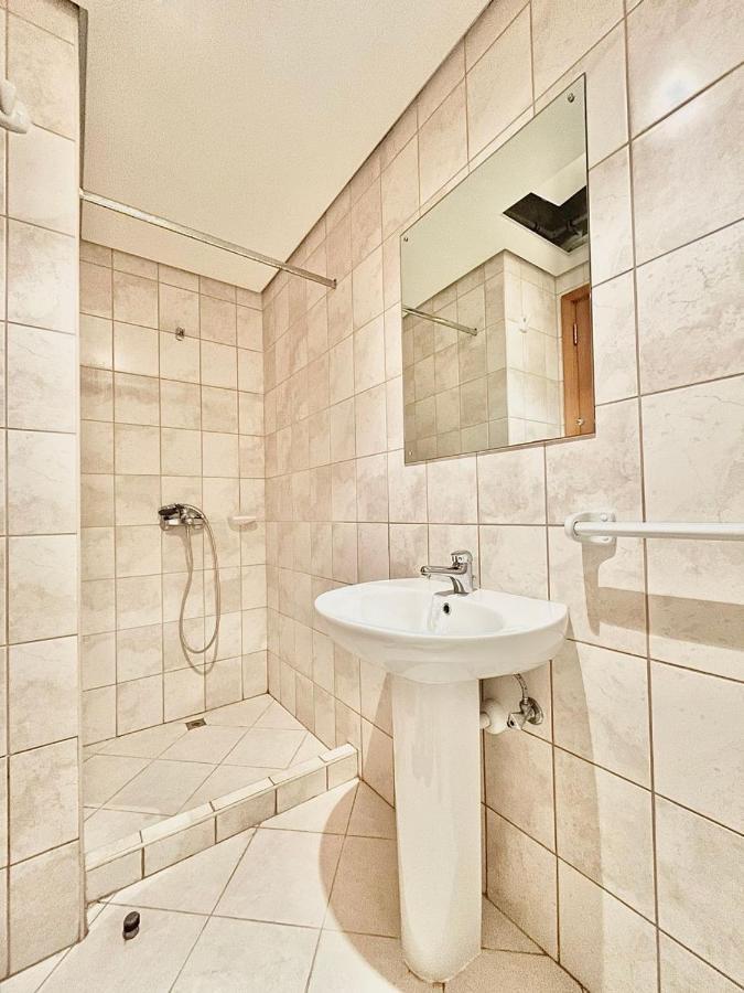 Hostel Ar Holiday Jbr