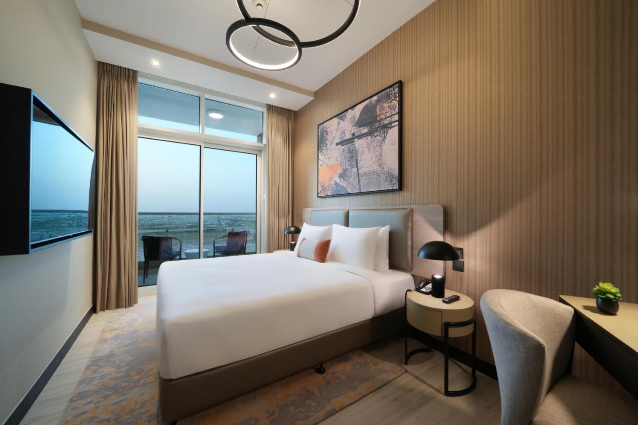 Damac Hills 2 Hotel, An Edge By Rotana 3* Dubai