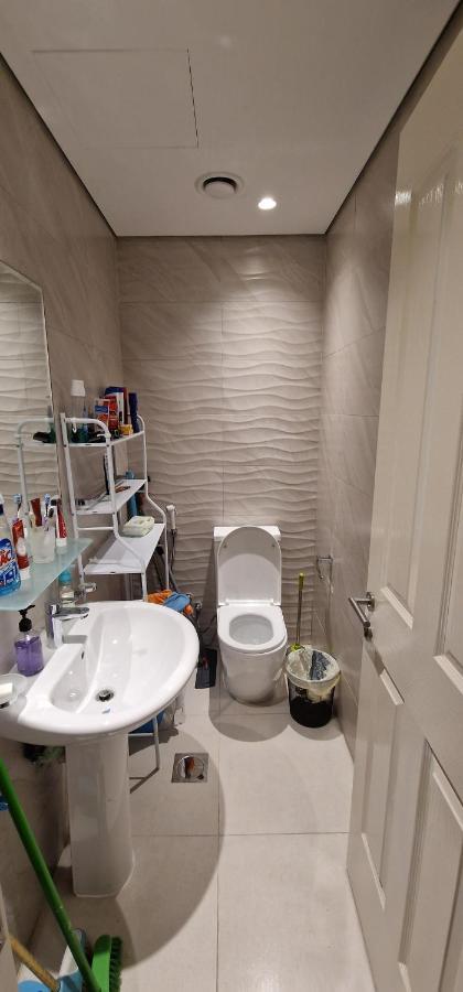 South Residential District, Al Maktoum Airport Hostel