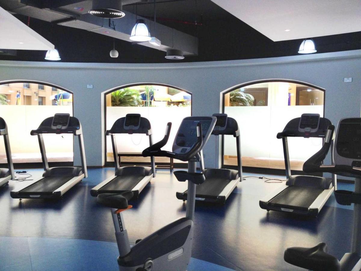 Alphatel Beach Jbr Hostel Dubai