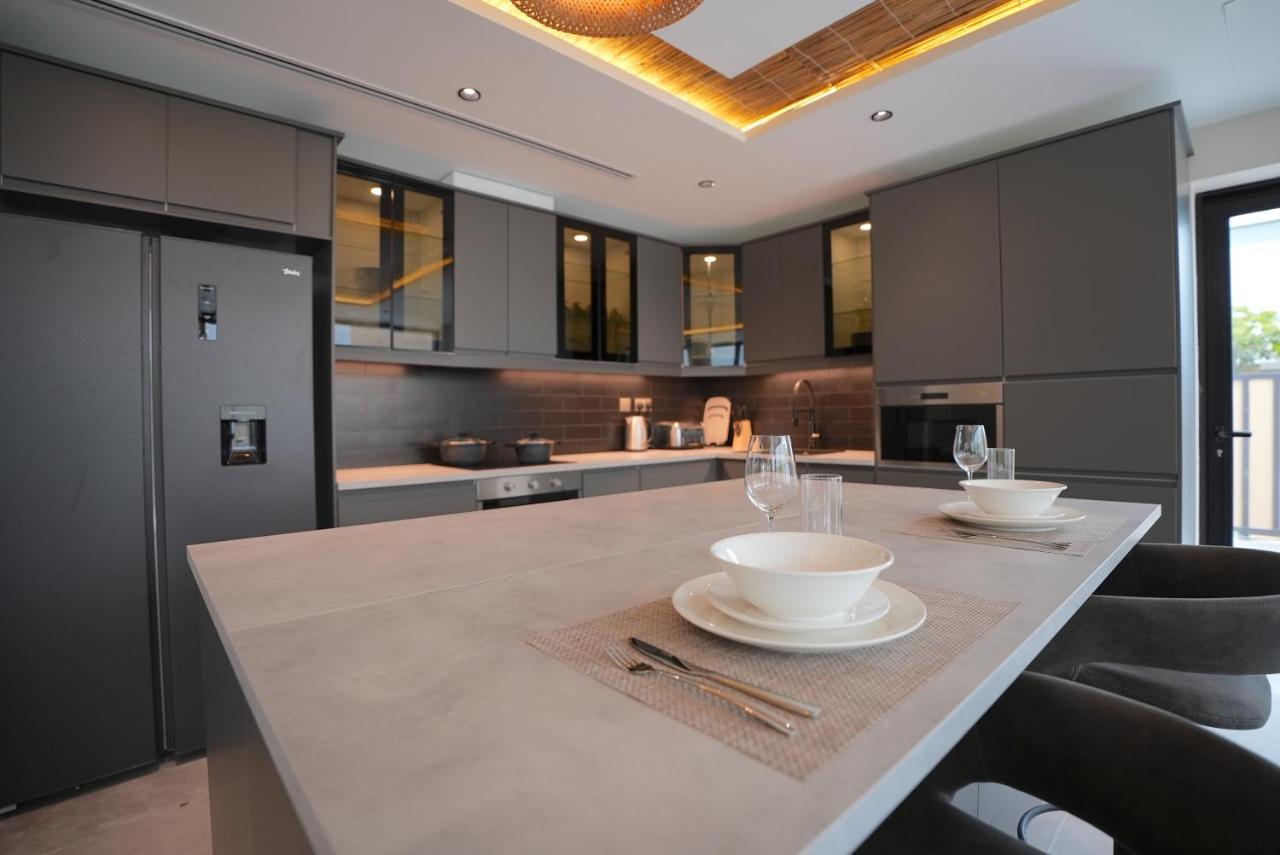 Nas House Private Hotel