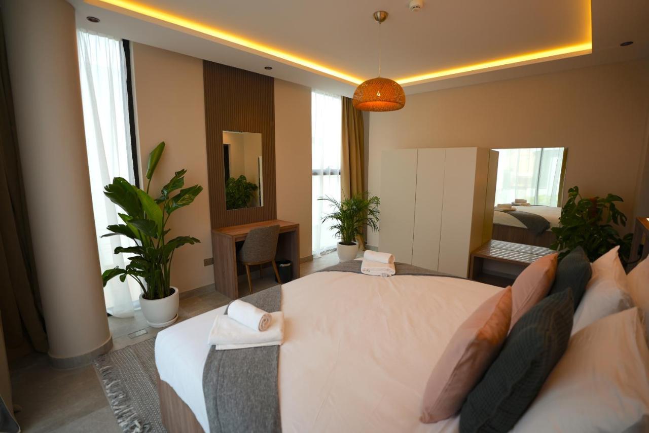 Nas House Private 4*