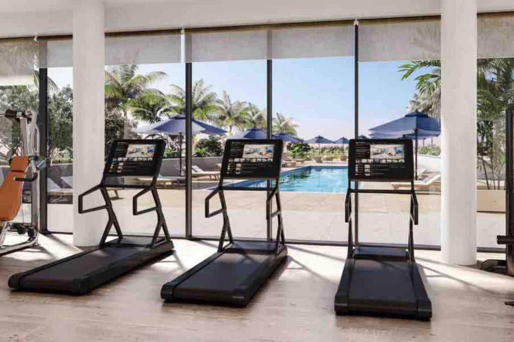 Villa * Dweller * Family Tranquil Sleeps 8 Dubai